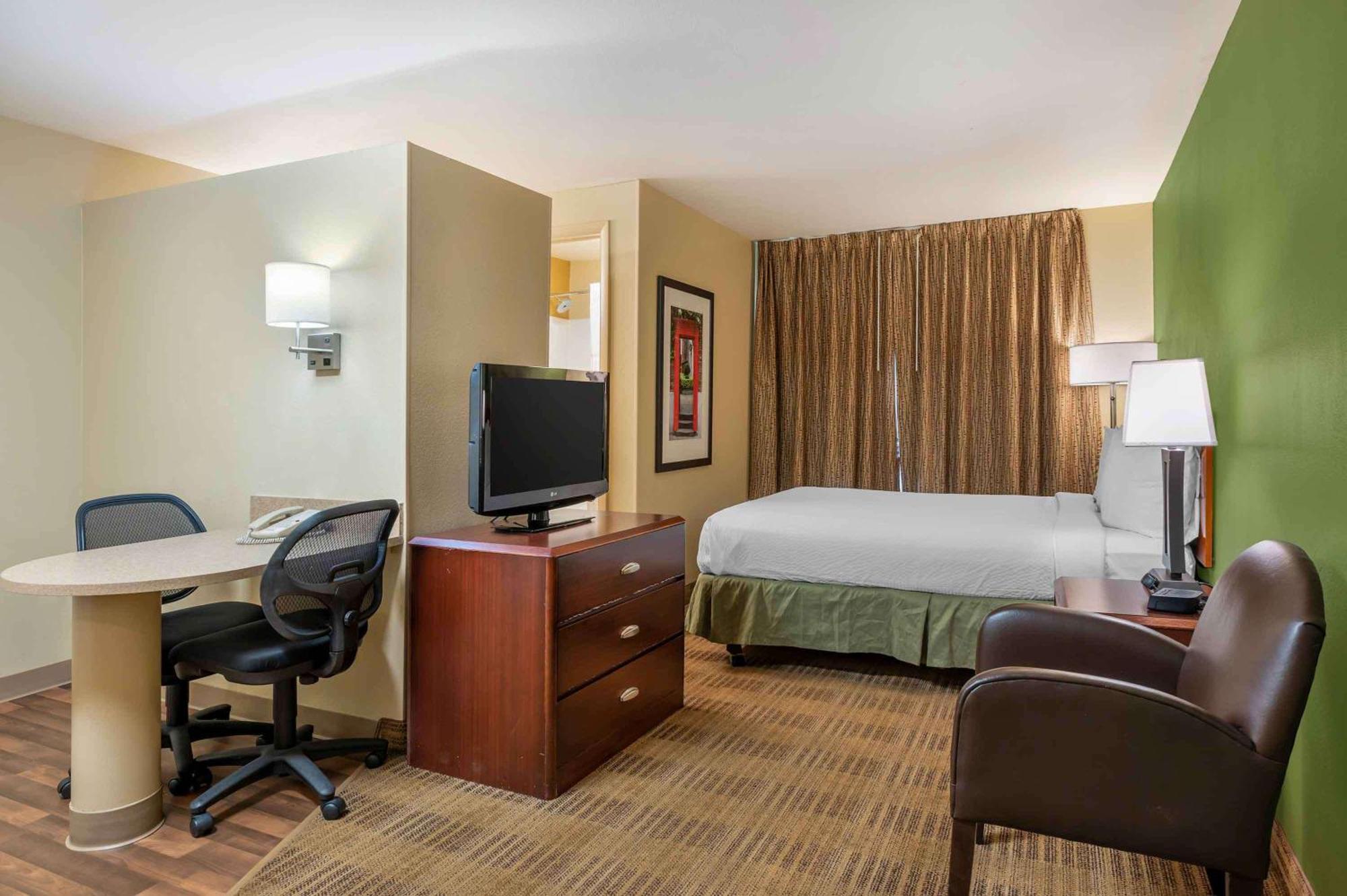 Extended Stay America Suites - Indianapolis - Northwest - I-465 מראה חיצוני תמונה