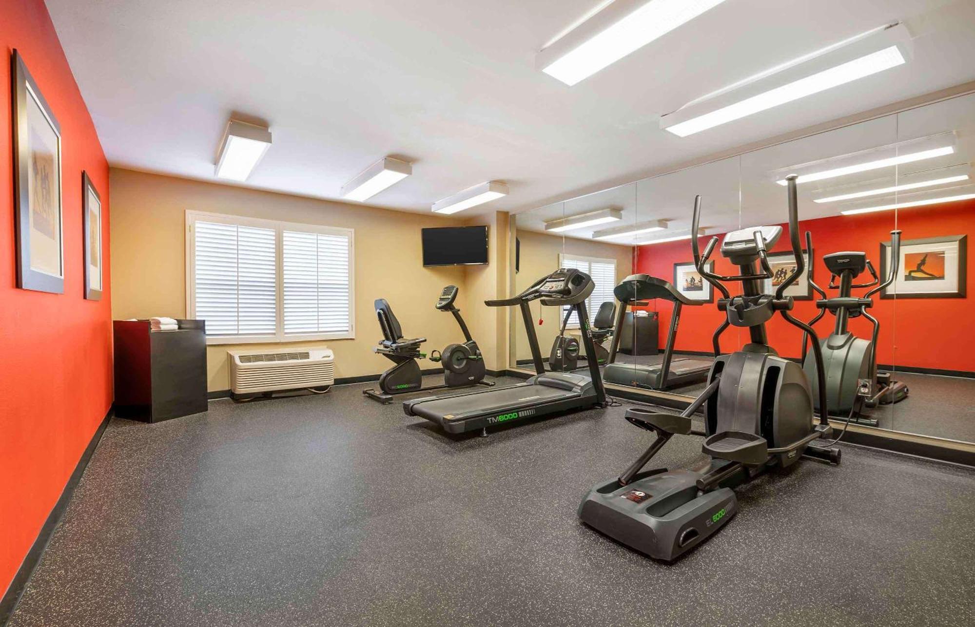 Extended Stay America Suites - Indianapolis - Northwest - I-465 מראה חיצוני תמונה