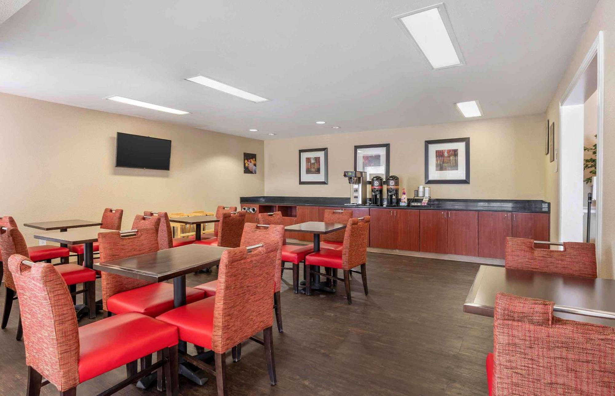 Extended Stay America Suites - Indianapolis - Northwest - I-465 מראה חיצוני תמונה